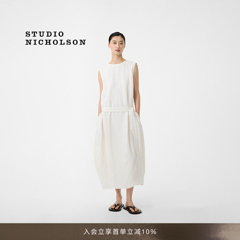 STUDIO NICHOLSON女士WOLD无袖连衣裙图片