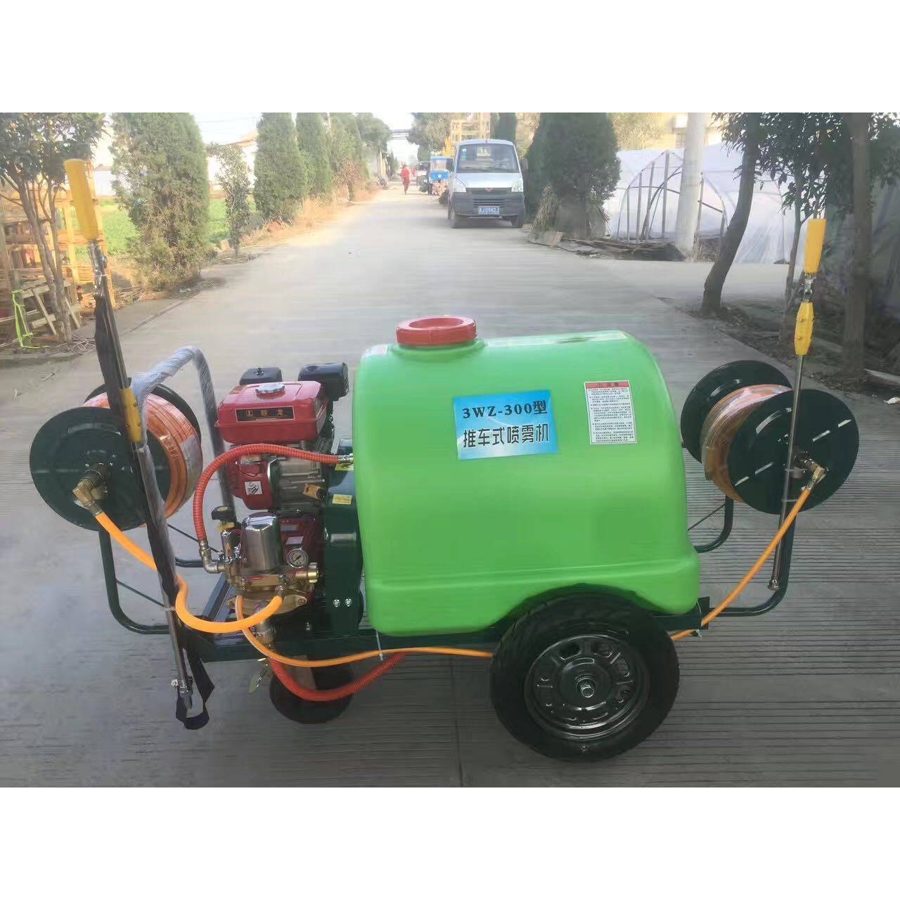 迪利手推式洒水车园林苗圃杀菌除虫打药机300L汽油喷药车喷雾机