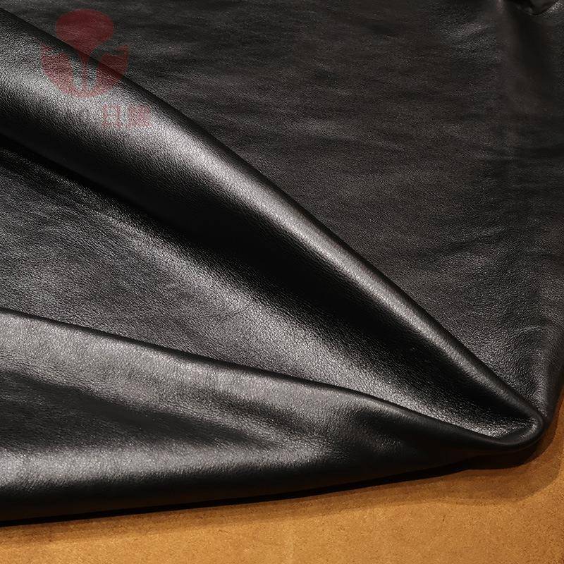 工厂孟加拉水牛皮黑色箱包牛皮沙发皮革手工皮料树膏皮头层植鞣皮