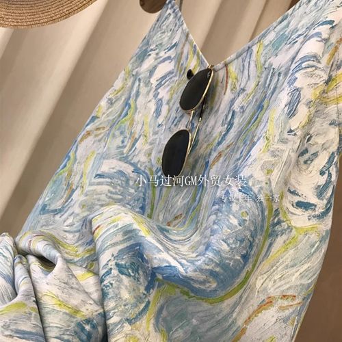 绝绝子,上身纸片人既视感!夏日穿搭艺术油画印花显瘦.吊带开叉裙