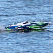 自翻斯巴达遥控电动无刷快艇船拖车