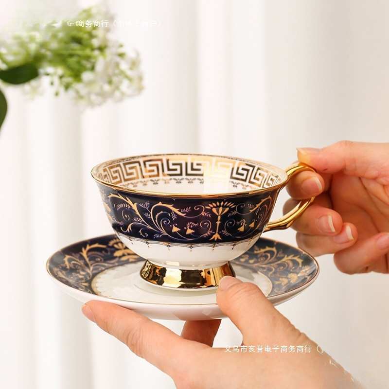 依冰人宫廷风轻奢骨瓷咖啡杯陶瓷欧式感茶杯子茶具杯碟套装