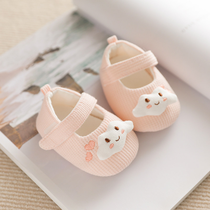 婴儿鞋春秋软底学步男女宝宝布鞋夏季公主鞋0一3月6新生幼儿初生7