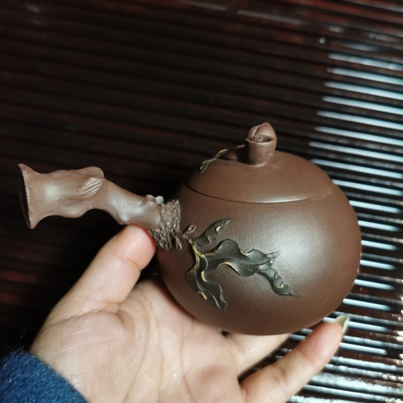 实用茶具传统壶型紫泥雕塑贴花侧把桃桩紫砂壶