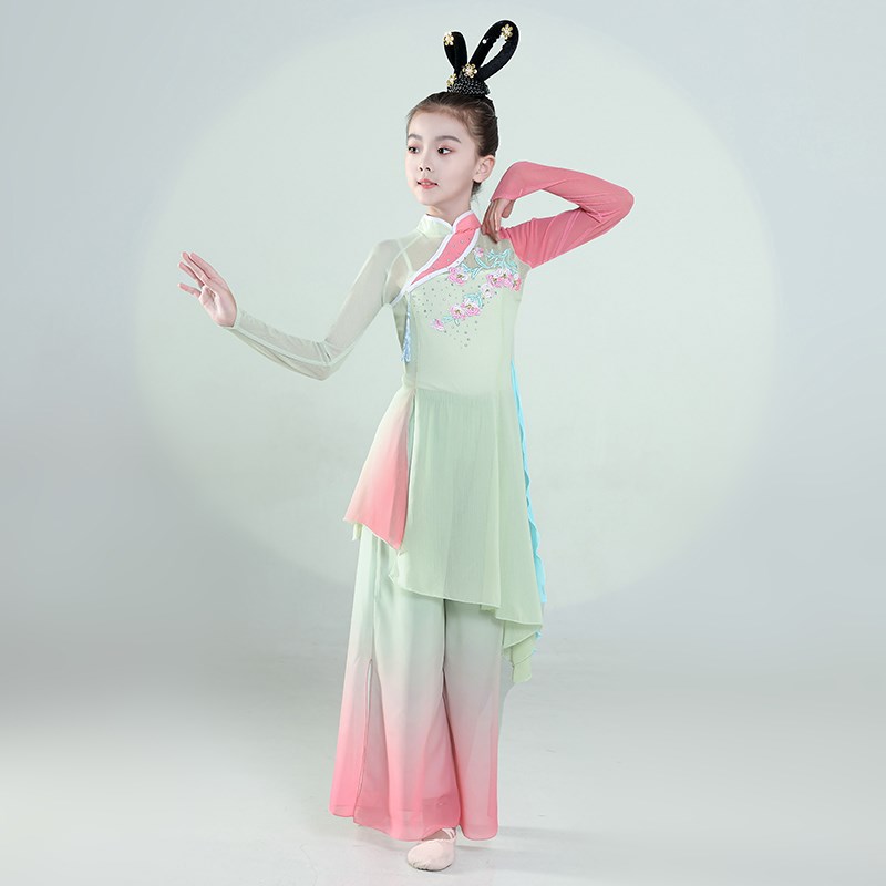 淡妆浓抹总相宜舞蹈服儿童古典舞演出服飘逸群舞扇子舞伞舞表演服