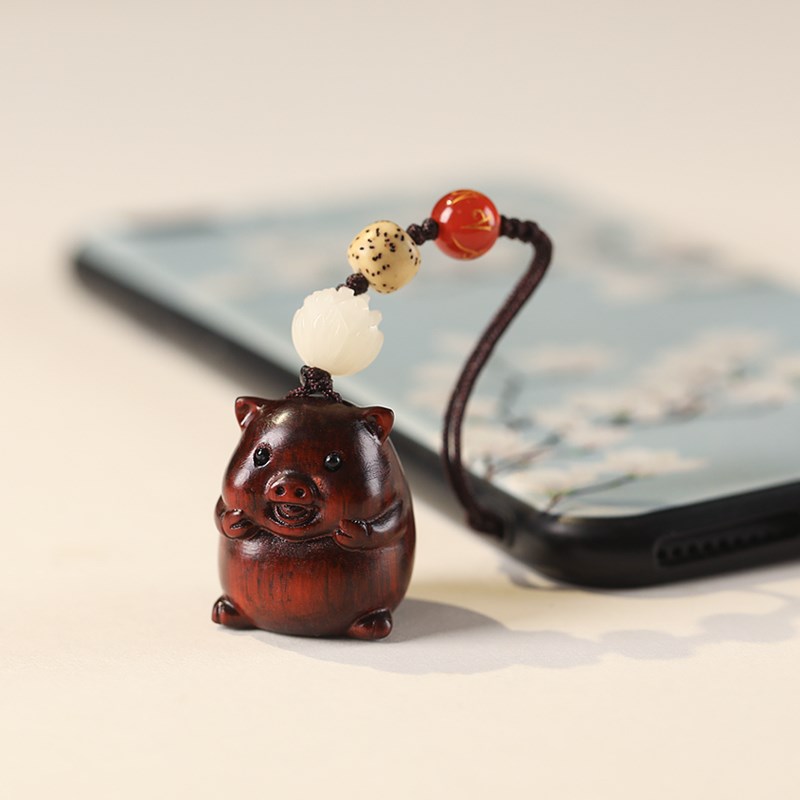 檀木猪事顺利钥匙挂件男女可爱小猪手机链生肖猪车钥匙扣包包挂饰