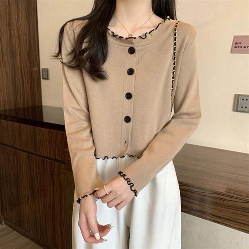 春秋上衣女新款设计感小众木耳边宽松长袖针织开衫短外套毛衣上衣