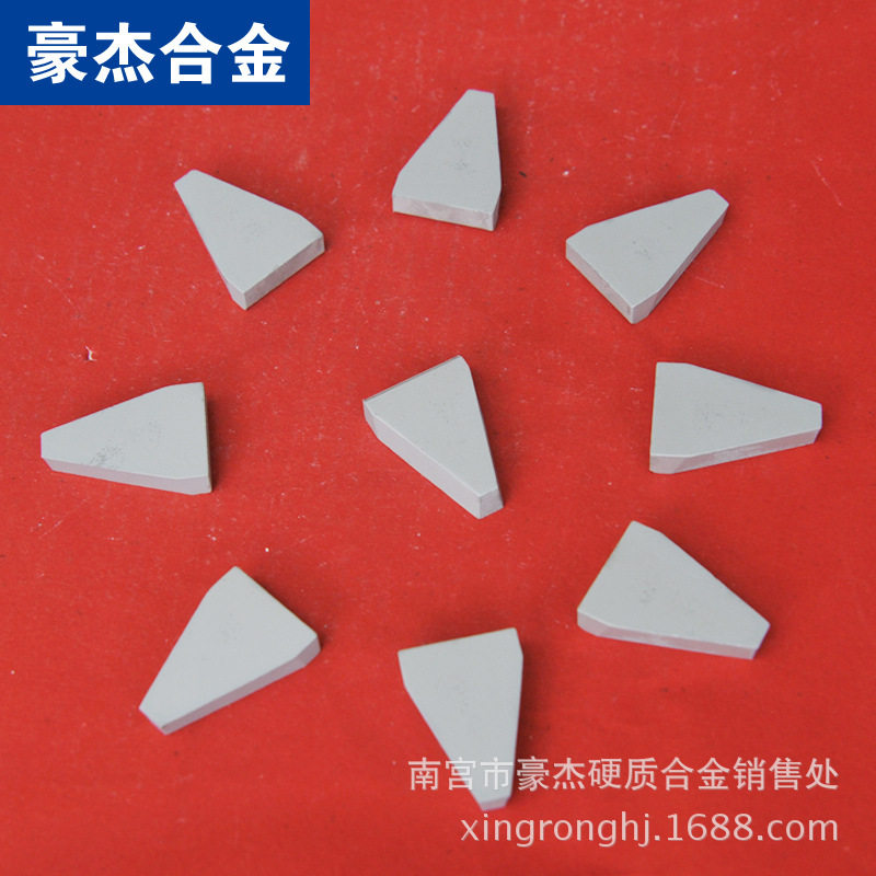 株洲矿山硬质合金焊接刀头 梯形螺纹车刀YG11C S306