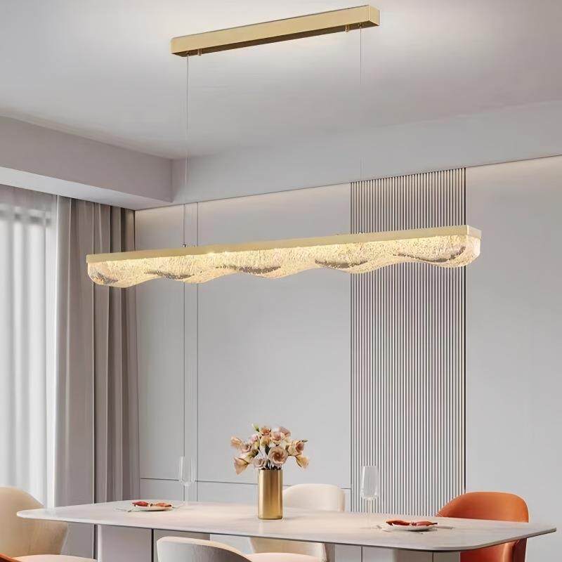 现代简约餐厅吊灯极简创意长条形餐桌灯树脂前台吧台一字LED灯具