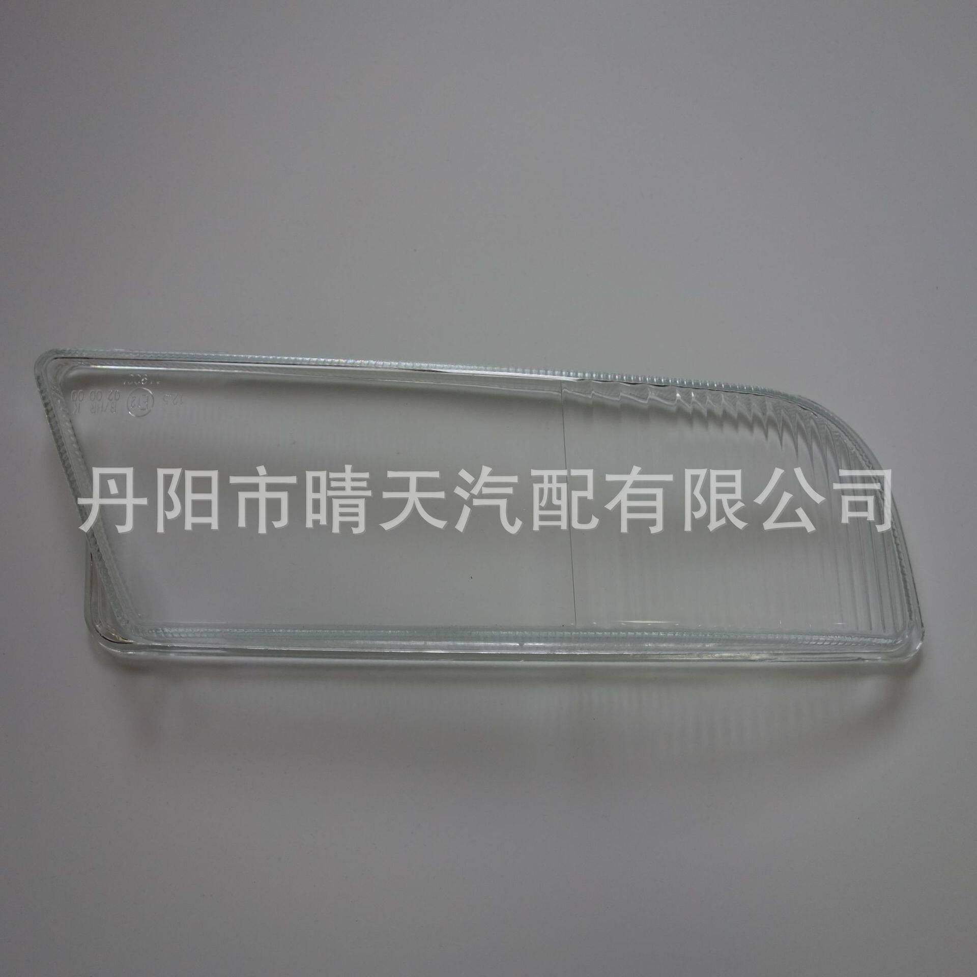 适应于欧系重卡曼MAN TGS雾灯玻璃灯罩81251100086 81251100085