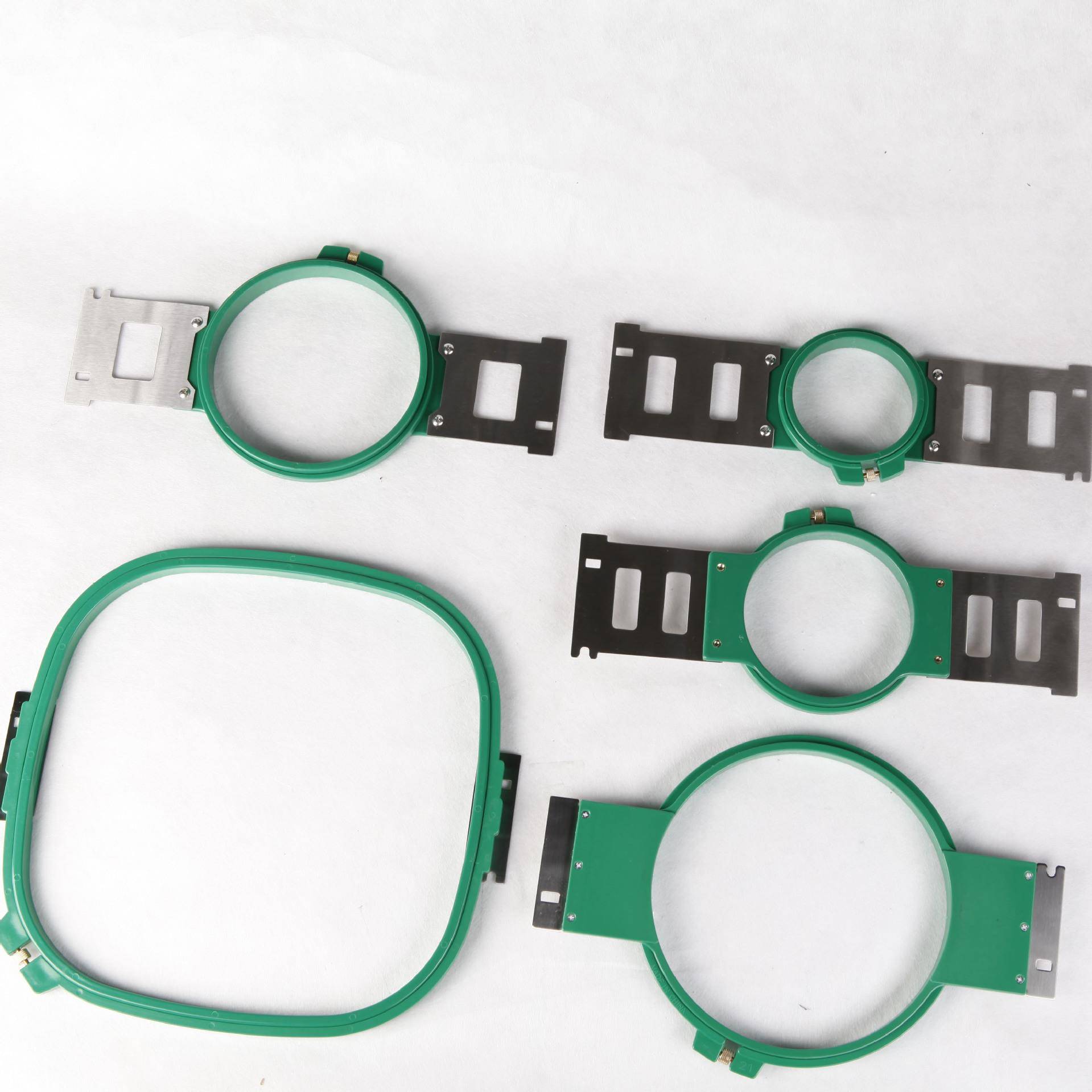 个性定制绣花机单头双头电脑刺绣机配件马头机成衣绣花架5件套