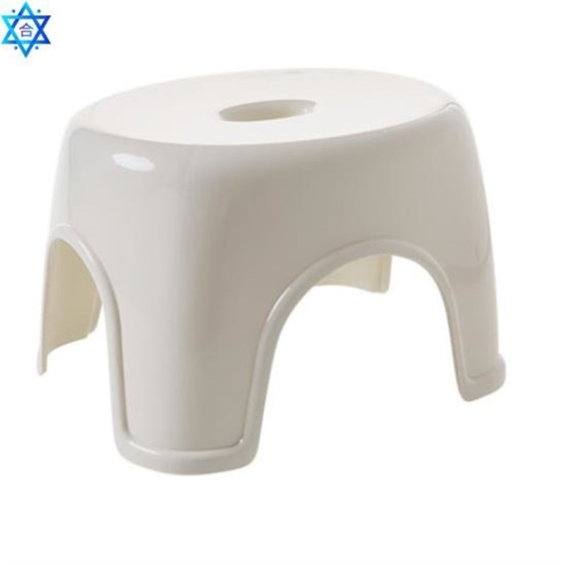 Japanese thickening plastic stools in the sittiSng room shoe