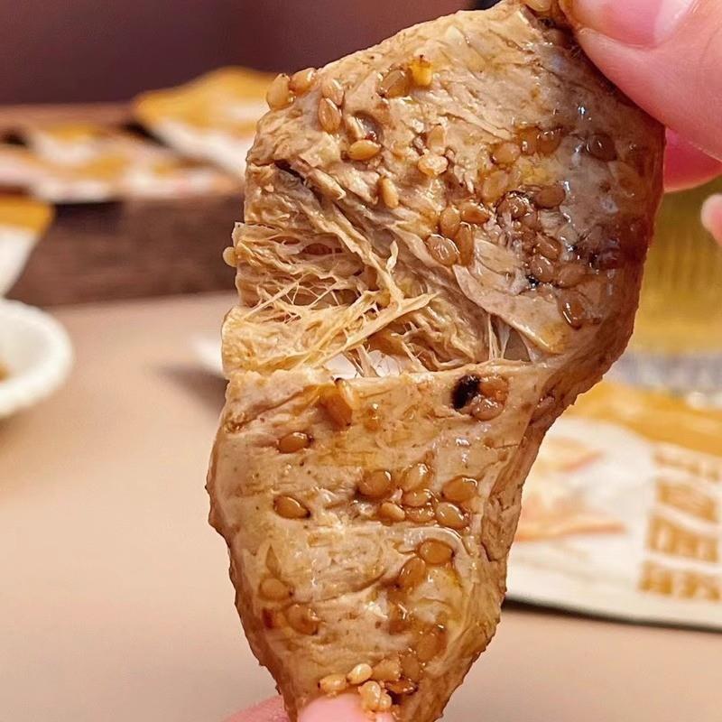 新来的香妈即食面筋烤鸡汁风味麻辣新鲜小吃小吃熟食流行休闲红烧