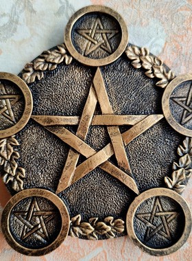 五芒星烛台装饰品摆件2020新款欧式复古冥界召唤恶魔祭坛拍摄道具