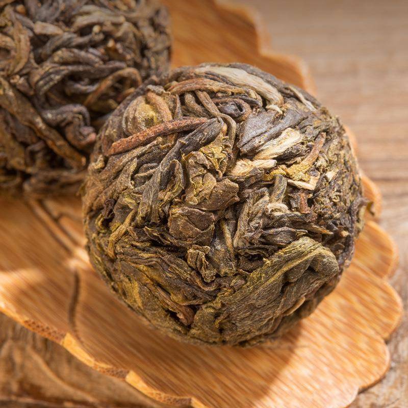大师监制云南勐海普洱茶生普茶古树头采茶料大叶种晒毛青茶