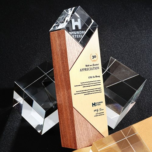 实木奖杯定制定做3D立体logo创意周年比赛冠亚金属牌员工水晶奖座