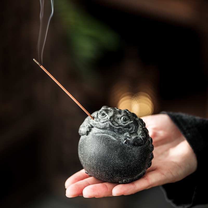 茶宠摆件精品可养茶桌茶具配件乌金石招财金财复古香插茶台装饰