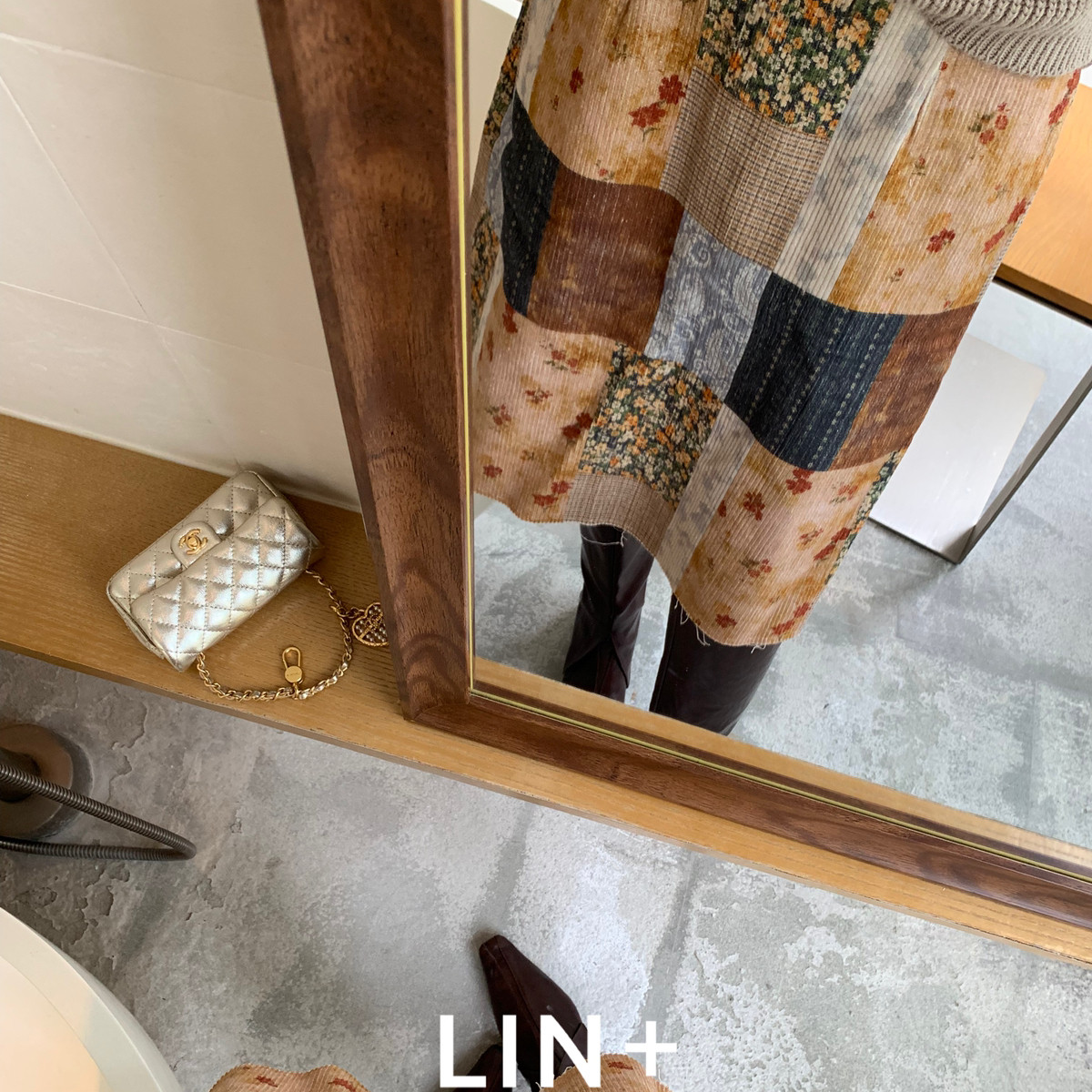 LIN+  -～高端线小众设计复古油画波嬉灯芯绒中古设计感A版半身裙