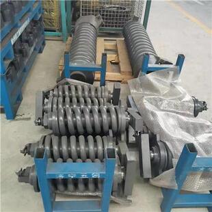 各种挖掘机配件 履带板总成驾驶室 九星煤矿 紧弹簧钩机