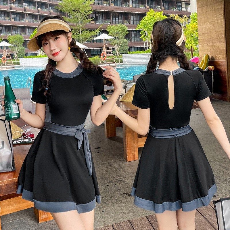 黑色连体泳衣女小个子泡温泉显瘦遮肚保守小胸聚拢U平角裙式游泳