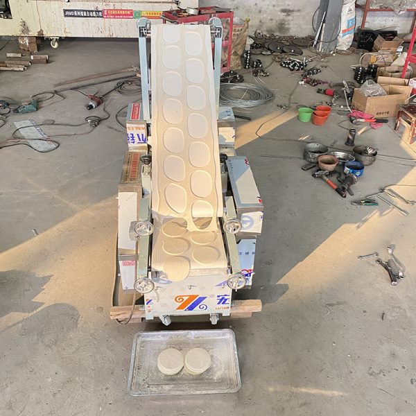 白吉馍成型机商用烧饼成型机仿手工大饼口福肉夹馍发面烩面皮机