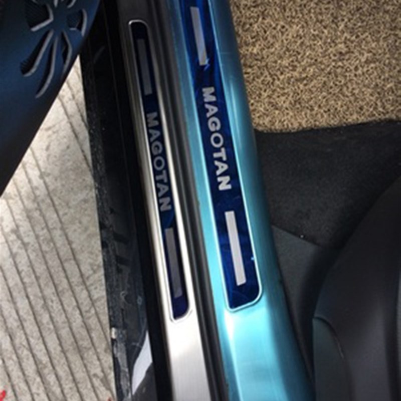 --1-15-1-17-18-22款新大众迈腾不锈钢门槛条B7B8L迎宾踏板