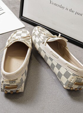 皮面豆豆鞋女春秋2l021新款瓢鞋百搭软底孕妇浅口休闲四季平底单