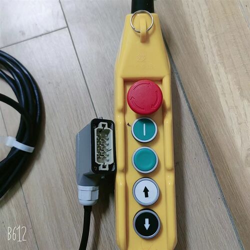 中垃圾压缩箱 环卫箱控制手 按钮盒