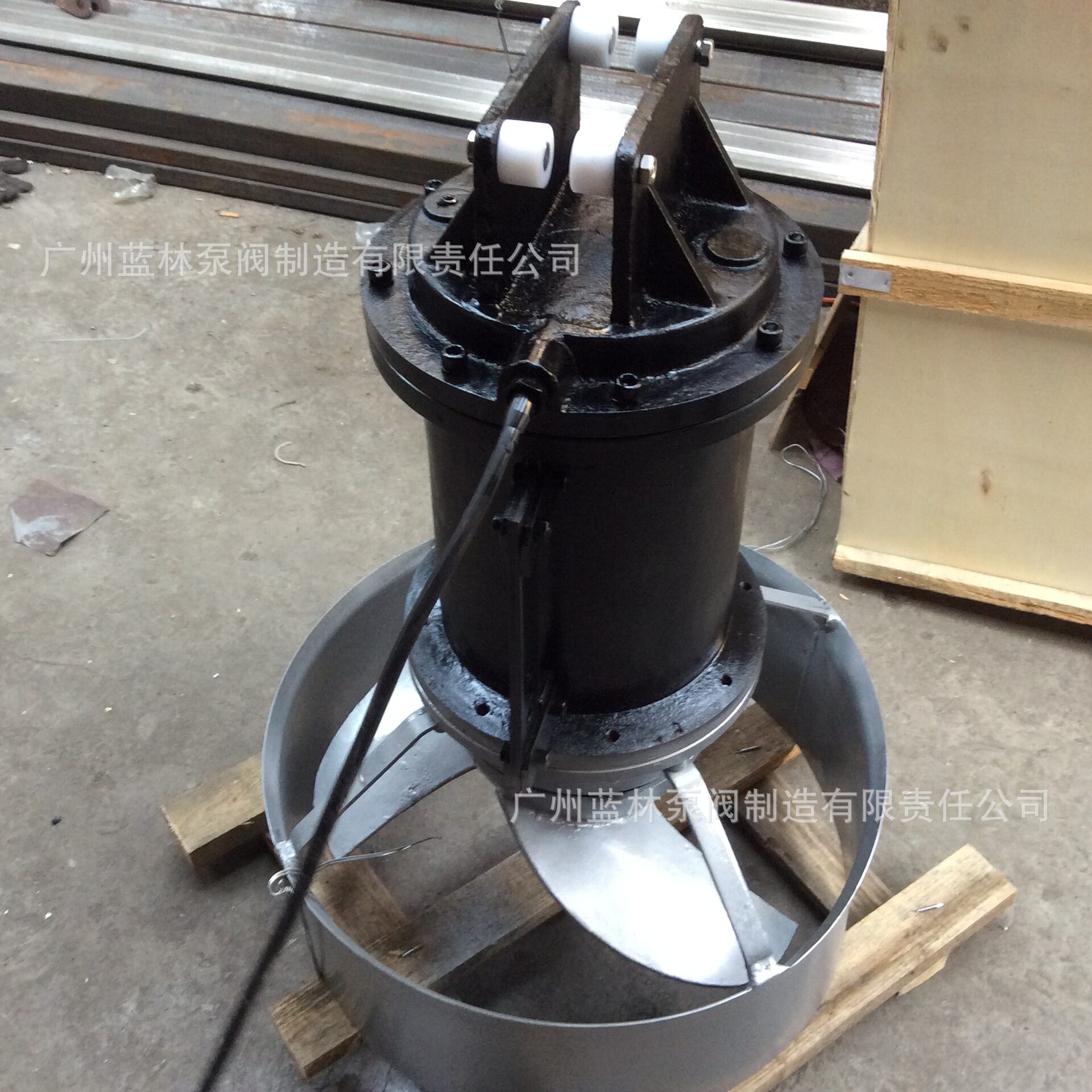 潜水推流器QJB4/4-1800/2-65/P齿轮箱减速机低速潜水推进器