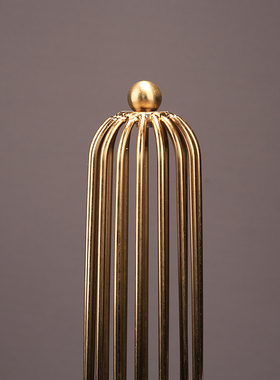 北欧简约金属几何金色仙人掌摆件家居软装客厅样板间玄关装饰摆件