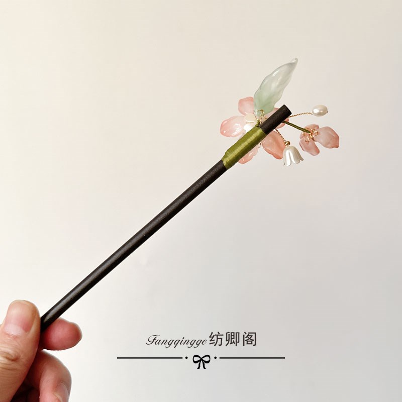 古风头饰桃花琉璃花朵木质发簪汉服旗袍簪子高级感百搭中式发钗