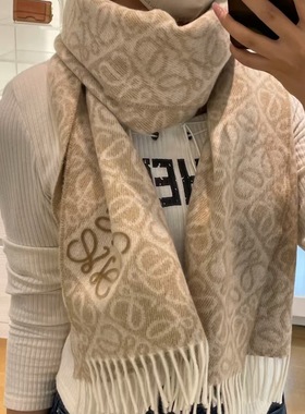 2025爆款明星同款罗威围巾男女仿羊绒提花流苏棋盘格披肩长款保暖