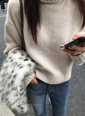韩系白色毛毛豹纹围巾保暖氛围感围脖冬季新款百搭仿皮草披肩加厚