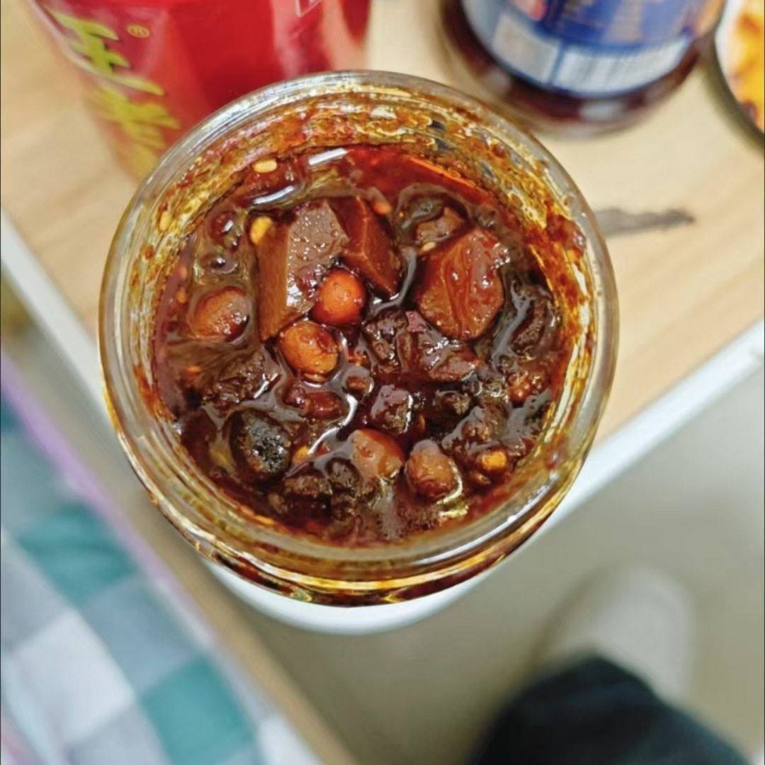 现货好运多夹馍酱香麻辣五香孜然香菇酱下饭瓶装开味菜拌面饭即食