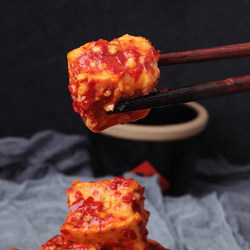 现货湖南特产豆腐乳开味拌饭豆腐乳香辣拌面手工细腻霉豆腐下饭菜