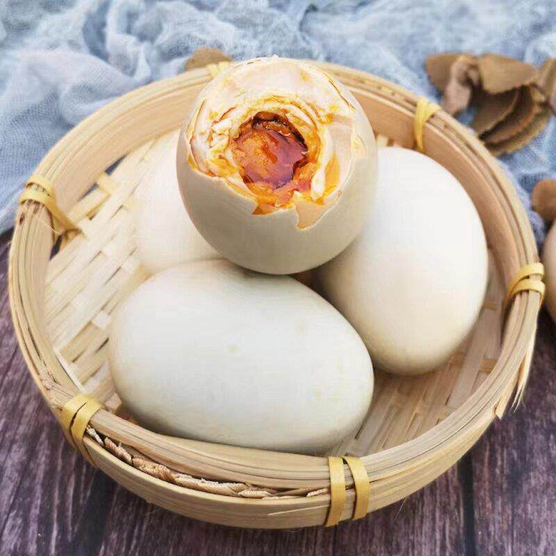 现货凌阿姨海鸭蛋70g新鲜爆浆红心流油腌制咸鸭蛋下饭菜广西特产
