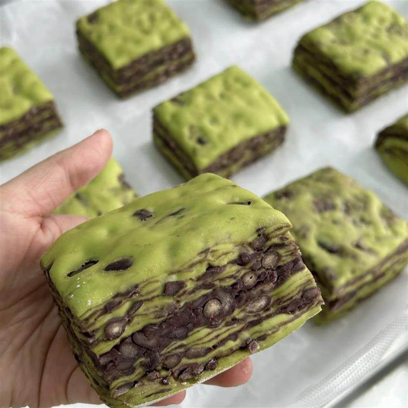新货抹茶千层馒头山东抹茶红豆馒头红豆千层糕现做现发红豆沙