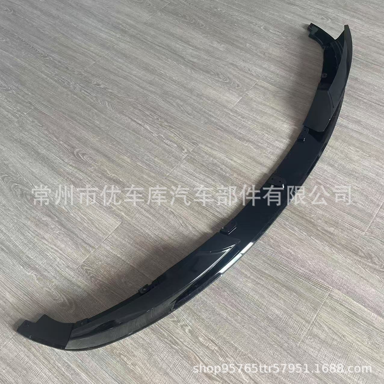 宝马3系M3E90前包角前唇改装