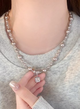 曼塔玫瑰珍珠方糖项链配饰女高级感轻奢小众精致颈链毛衣链锁骨链