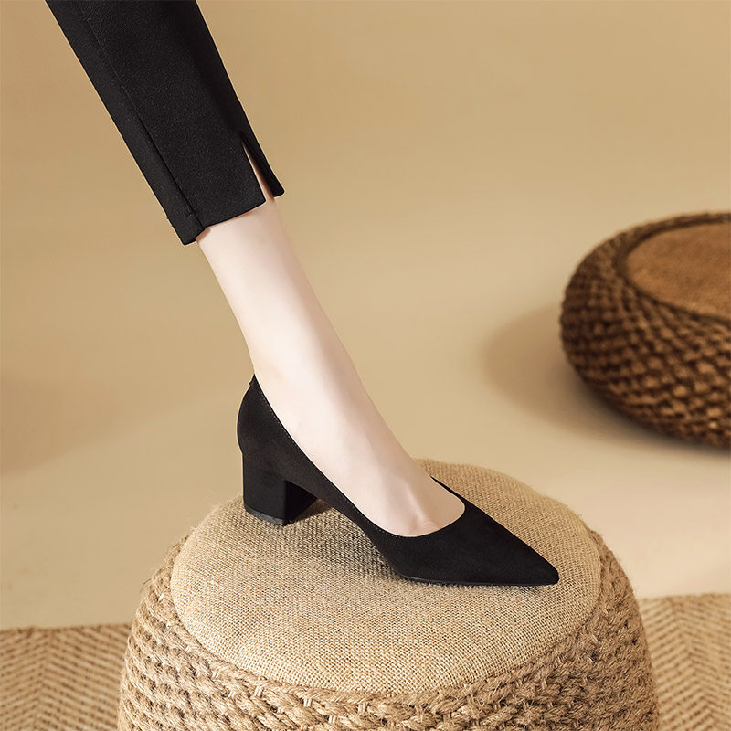 磨砂绒面高跟鞋女黑色职业低跟2023新款夏尖头浅口软皮粗跟不累脚