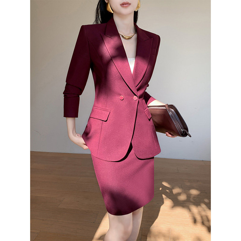红色职业西装套装女2024新款春秋款小个子高级感正装西服外套裙子