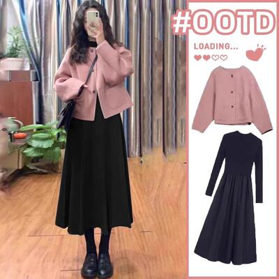 大码胖mm秋冬季新款小香风气质短款毛呢外套针织连衣裙时尚套装女