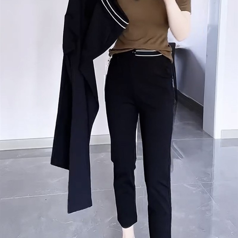 大码女装2024年秋季新款高腰显瘦九分直筒休闲裤胖MM黑色烟管裤子