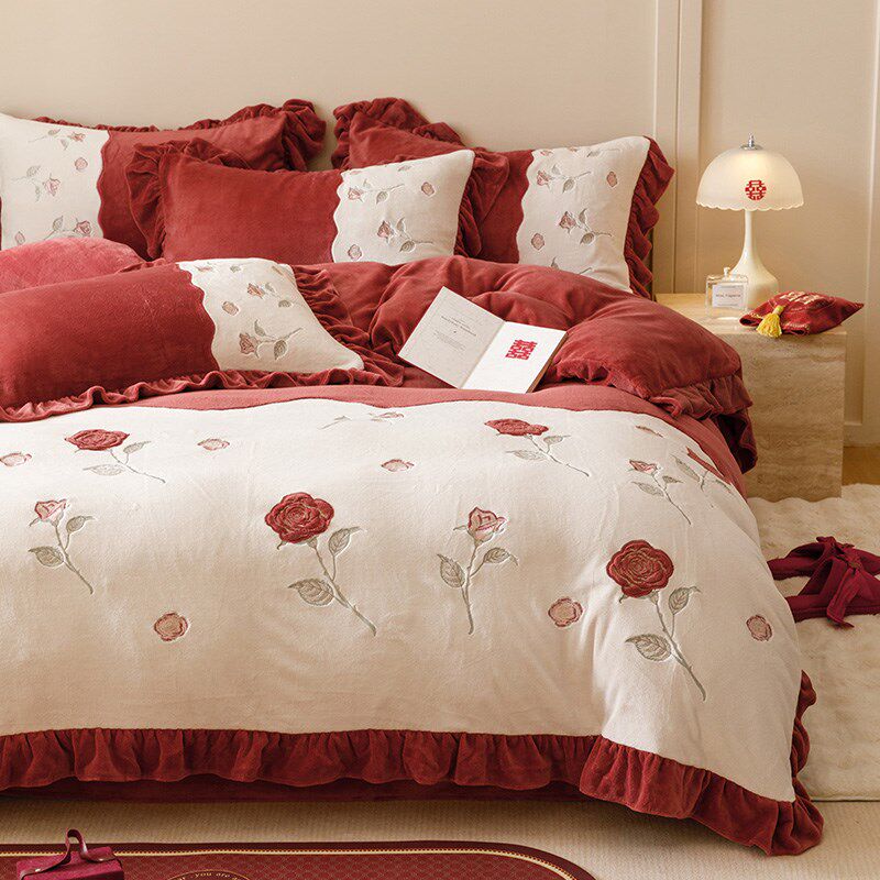 浪漫玫瑰红色喜被加厚冬天牛奶绒四件套加绒结婚被套婚庆床上用品