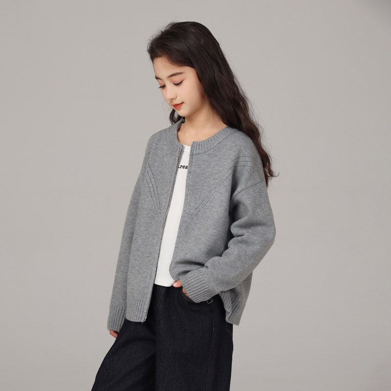 女童毛衣儿童2025新款韩系穿搭春秋上衣大童洋气春装12岁女孩衣服
