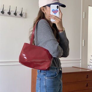 芝士商店~c酒红色漆皮腋下包女法式高级感手拎包包单肩婚包手提包