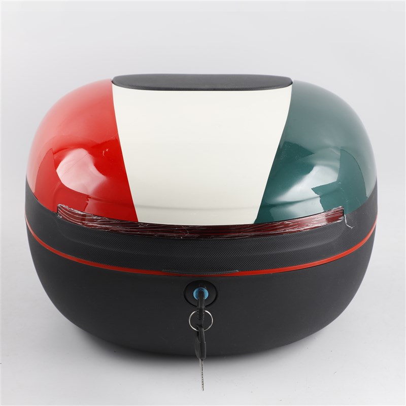 电动车后备箱通用雅迪爱玛台铃绿源小牛电瓶车后尾箱大容量储物箱