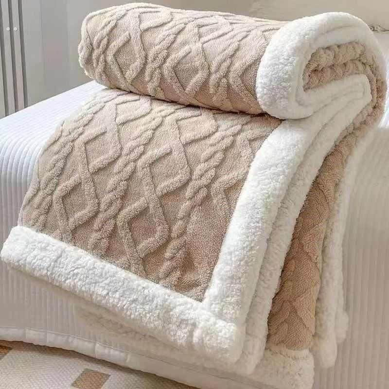 简约冬季小毛毯双层加绒加厚塔肤绒羊羔绒办公室家居休闲毛毯