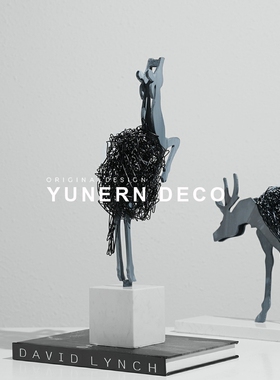 现代简约办公室柜子会客厅装饰艺术抽F象鹿动物雕塑摆件大理石底