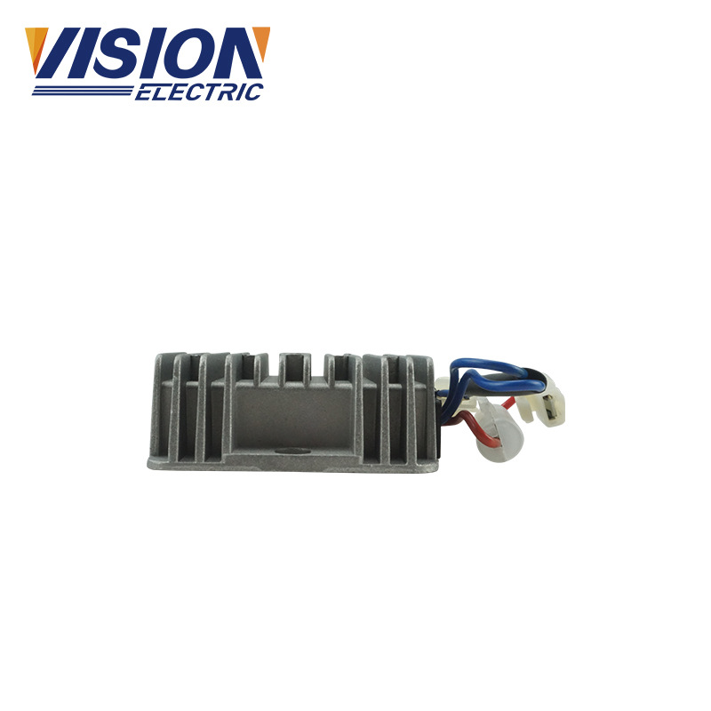 厂家供应186F柴油发电机微耕机稳压调压器充电调节器整流器